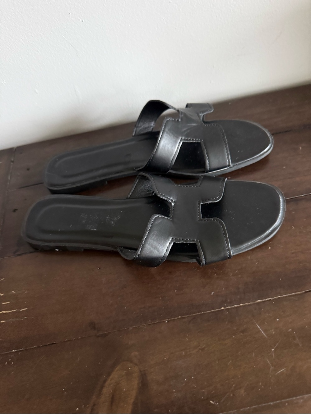 Black H Cutout Slide Sandals Women's EU 40 US 9 Minimalist Flat Slip On